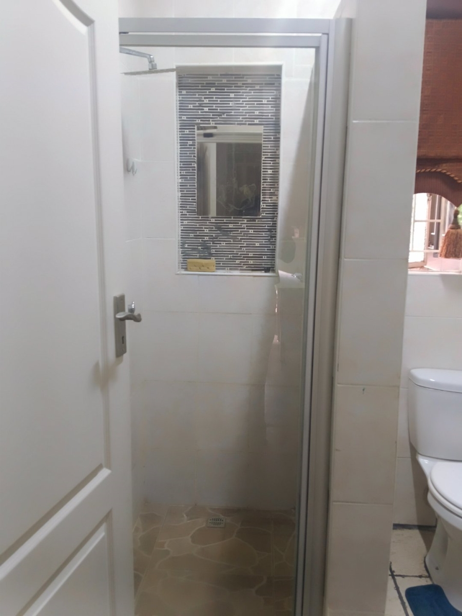 To Let 4 Bedroom Property for Rent in Riebeeckstad Free State